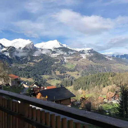 Zauberhafte Weitsicht Zum Verweilen Und Geniessen