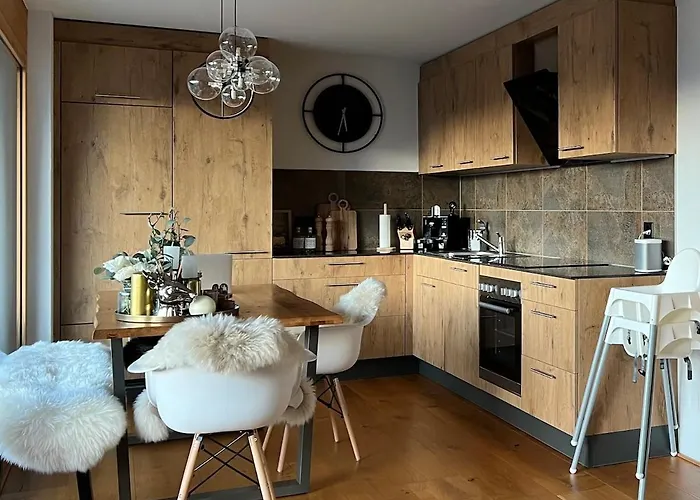 Zauberhafte Weitsicht Zum Verweilen Und Geniessen *