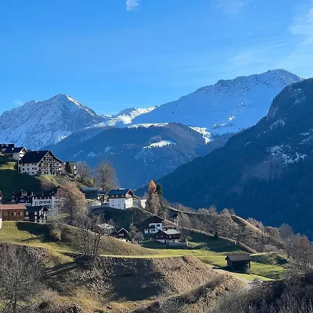 Zauberhafte Weitsicht Zum Verweilen Und Geniessen